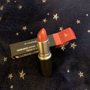 MAC Cremesheen Lipstick Fanfare